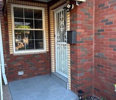 Canarsie Apartment | Cozy Canarsie Getaway Brooklyn NY