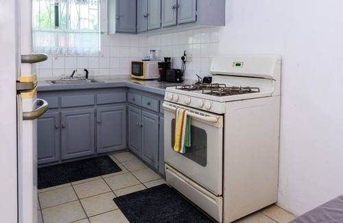 Pembroke Apartment | Cozy Caribbean Escape! Apt#3