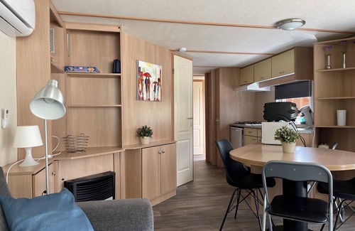 Municipality of Epe Ski Chalet | Cozy chalet with sauna: the Veluwe Flirt