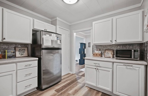 Jackson House | Cozy City Escape