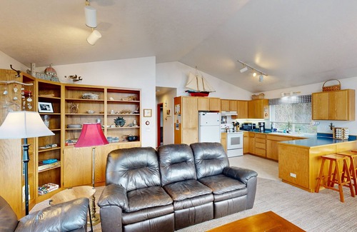 Cape Meares House | Cozy coastal home w/deck, ocean views & firepit - 4 blocks to beach