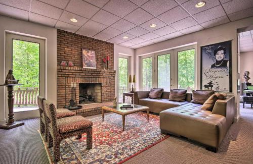 Long Green Apartment | Cozy Cockeysville Retreat with Furnished Deck!