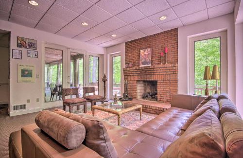 Long Green Apartment | Cozy Cockeysville Retreat with Furnished Deck!
