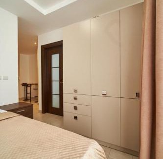 Labone Apartment | Cozy Comfort Lodge