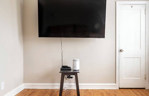 Olney-Oak Lane Apartment | Cozy comfort