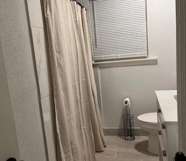 Port Arthur House | Cozy, Comfortable, and Convenient!