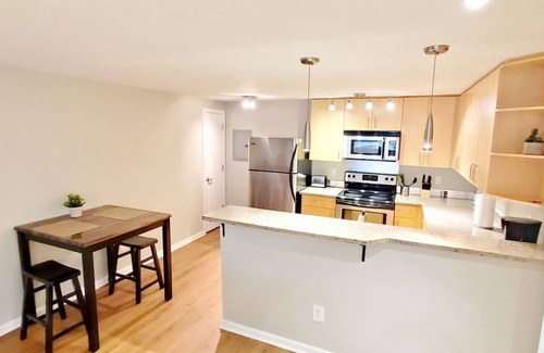 Speer Condo | Cozy Condo in heart of Wash Park!