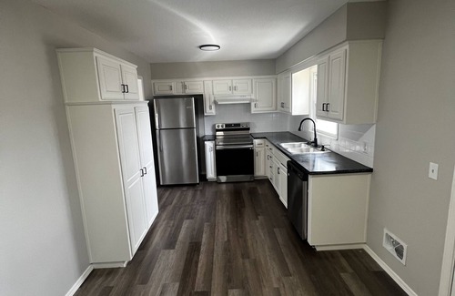 McPherson Condo | Cozy Condo