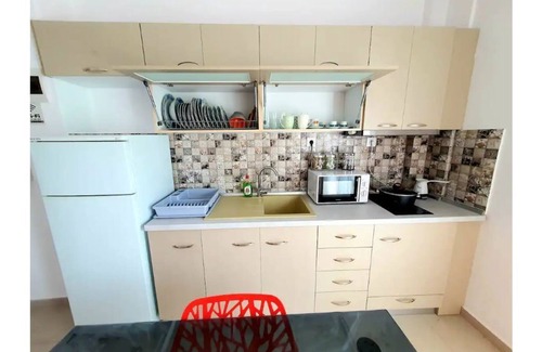 Kallikratia House | COZY & COOL Apartment N2 30 m from sea