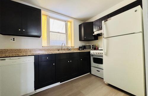 South Philadelphia House | Cozy Corner Home Stay