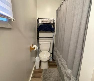Lakeview Apartment | Cozy Cottage at Indian Lake, Ohio