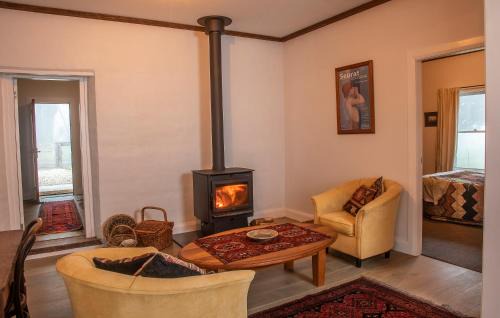 Hampton House | Cozy Cottage Blue Mountains