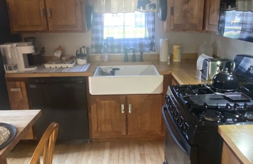 Errol Cottage | Cozy Cottage in the Great North Woods