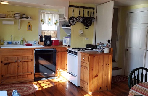 Sperryville Cottage | Cozy cottage located at our winery at the base of Old Rag and Shenandoah Park.