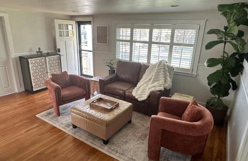 Ocean Bluff-Brant Rock House | Cozy Cottage