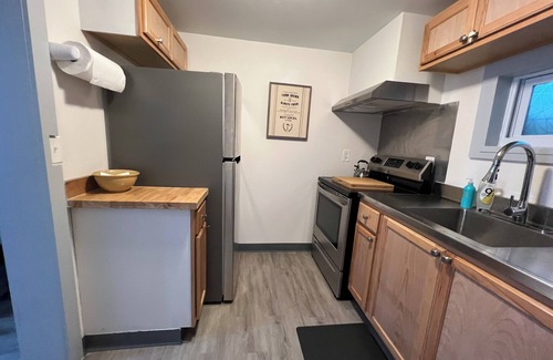 Celoron Cottage | Cozy Cottage Walking Distance to Chautauqua Lake