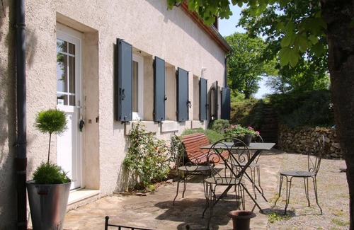 Besson Cottage | Cozy cottage with terrace and WiFi - 2 br, 4 pers in Besson