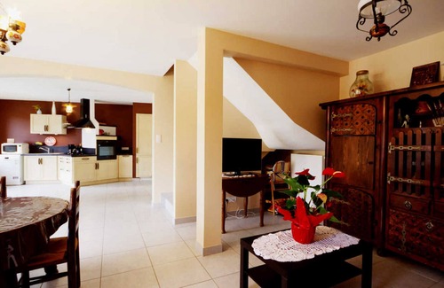 Saint-Nizier-de-Fornas Cottage | Cozy Country House: 6 Beds, Fireplace, Garden, Near Ski and Historic Sites