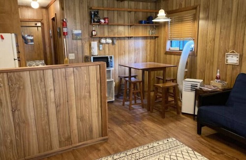 Pipestem Cabin | Cozy Creek Cabin: 1-Bedroom Cabin next to Pipestem Resort