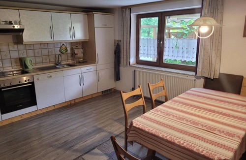 Eging am See Apartment | Cozy double room 3(17sqm) with separate kitchen