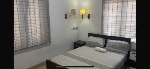 Ojokoro House | Cozy Duplex with garden