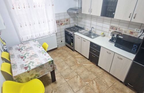 Buzias Apartment | Cozy familily apartment in phenomenal Buziaș with AC, WiFi
