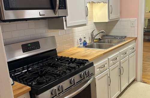 Sand Springs House | Cozy family friendly bungalow in sand springs