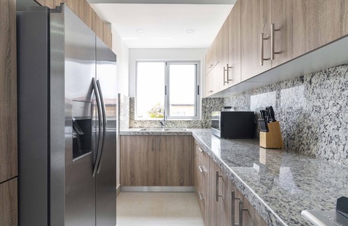 Ensanche Quisqueya Apartment | Cozy Family Home, Center of Santo Domingo