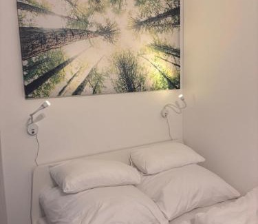 Weikersheim Apartment | Cozy hilltop stay in Weikersheim