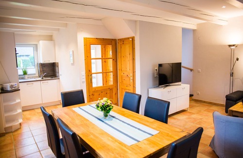 Neufeld House | Cozy holiday home on the North Sea for families, but also for 2 ! WIRELESS INTERNET ACCESS!