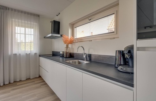 Ossenisse House | Cozy holiday home in a holiday park in Zeeland
