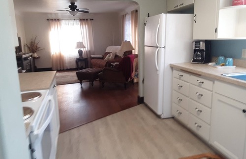 Evergreen Cottage | Cozy home, centrally located in the beautiful Flathead Valley under the BIG SKY.