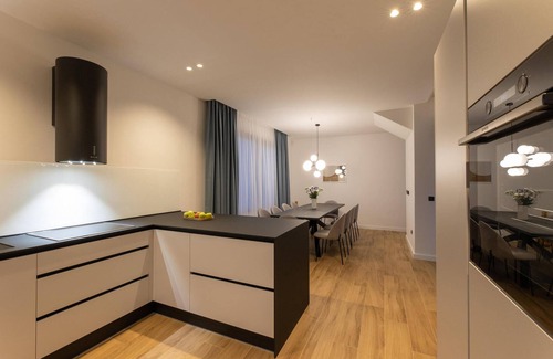 Kastel Stari House | Cozy home in Kastel Stari with sauna