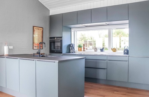 Knebel House | Cozy home in Knebel with house sea view