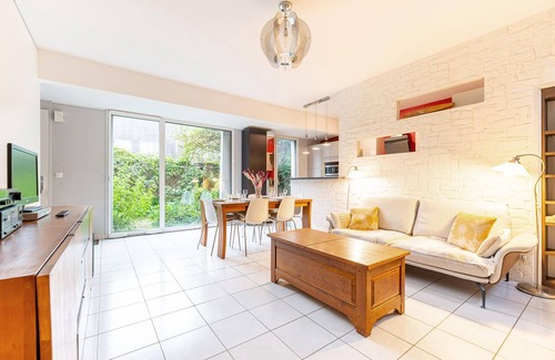 Quartier Doulon-Bottiere House | Cozy home in Nantes with WiFi