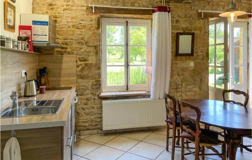 Sainte-Marie House | Cozy Home In St, Jean Aux Amognes
