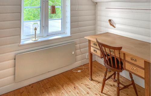 Tranas House | Cozy Home In Tranås With Kitchen