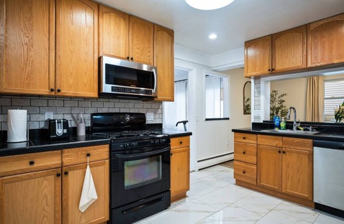 Rochester House | Cozy Home Near URMC, RIT, Strong