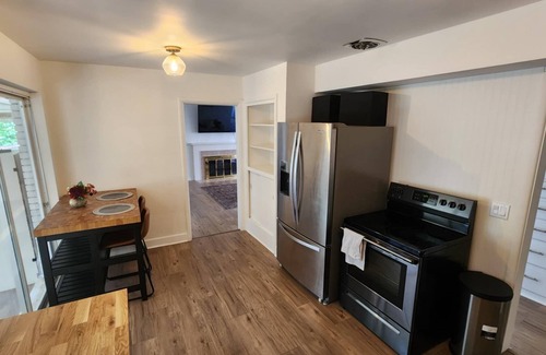 Sunset Heights House | Cozy home that sleeps up to 8 people. Comes with everything you'll need.