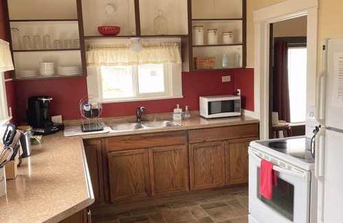 Crescent City Cottage | Cozy home to relax in after a fun day enjoying the area's many attractions