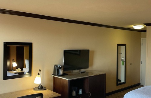 Wheatland Apartment | Cozy hotel suite in lovely Oklahoma City with WiFi, AC