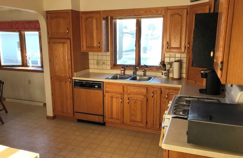 East End House | Cozy house in Central Park neighborhood of Superior, Wisconsin