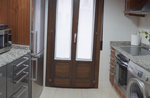 Hecho Condo | Cozy house in Made