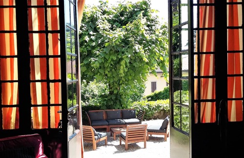 Erba Villa | Cozy house with beautiful garden in an ancient villa near Como
