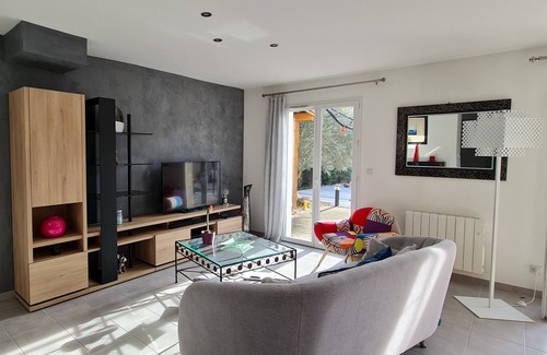 Malataverne House | Cozy house with swimming pool and jacuzzi