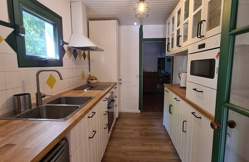 Barzan House | Cozy house with swimming pool