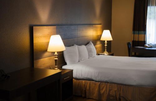 Santa Ana Heights Hotel | Cozy Inn