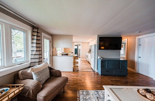 Winthrop Cottage | Cozy Keyes Cottage | Lakefront Dock Kayaks