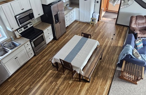 Errol House | Cozy Lake Front home for Boating, fishing, winter sports, and gorgeous views,