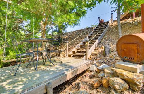 Clayton House | Cozy Lake Sardis Cabin with Stunning View!
